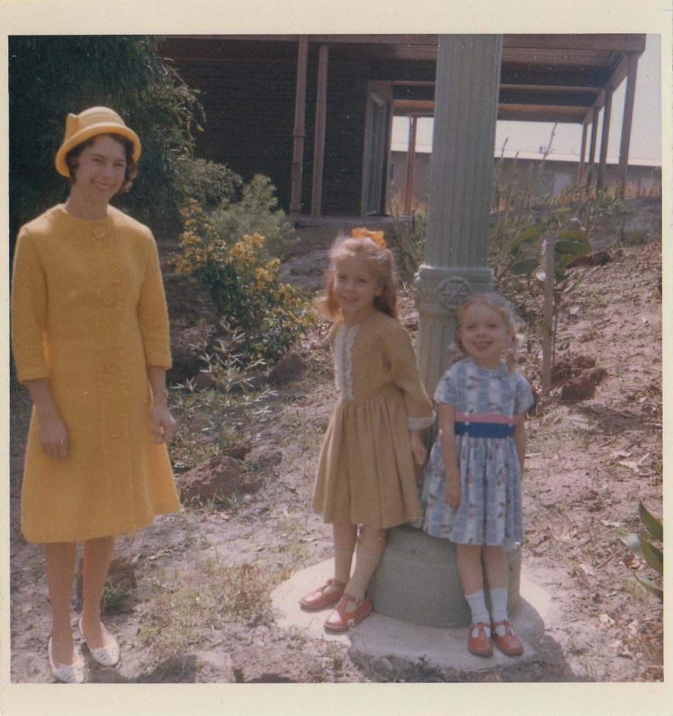 Shell and the girls at Frankston, 1966